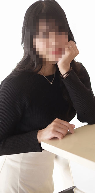 白岩 みひな(32)